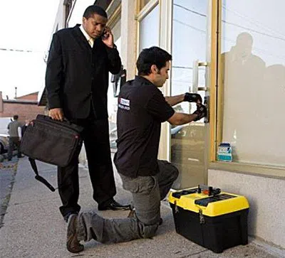 Little Village Locksmith Store San Antonio, TX 210-780-7306 - 14-eviction-locksmith-services